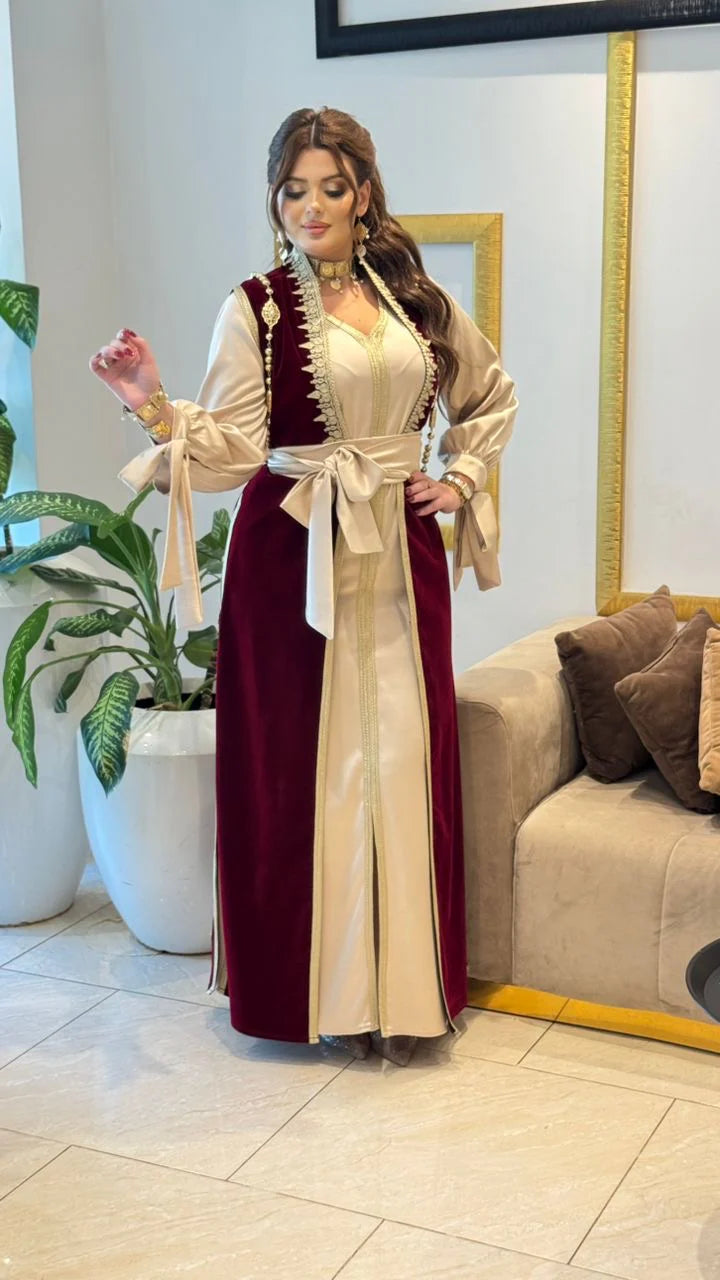 قفطان 2 بياس و كاب موبرا مع الحزام